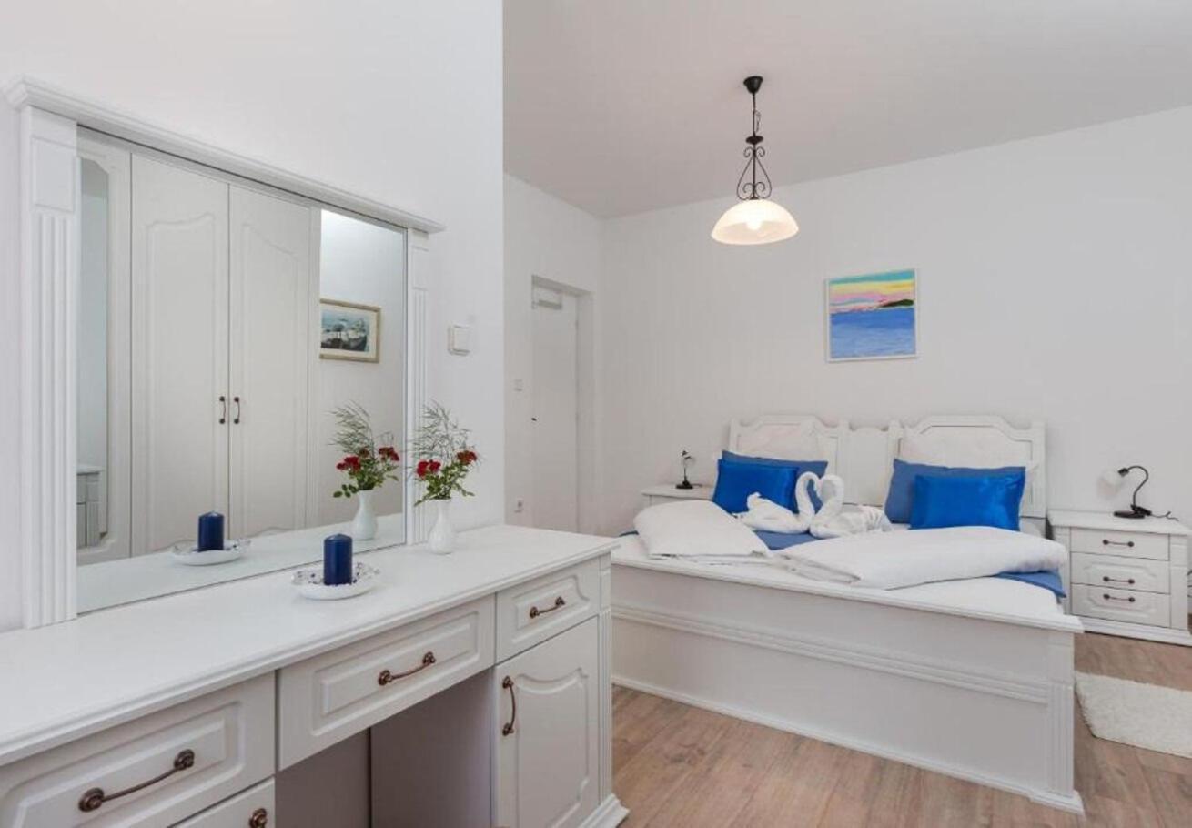 Apartments Ante - With Pool Cavtat Dış mekan fotoğraf